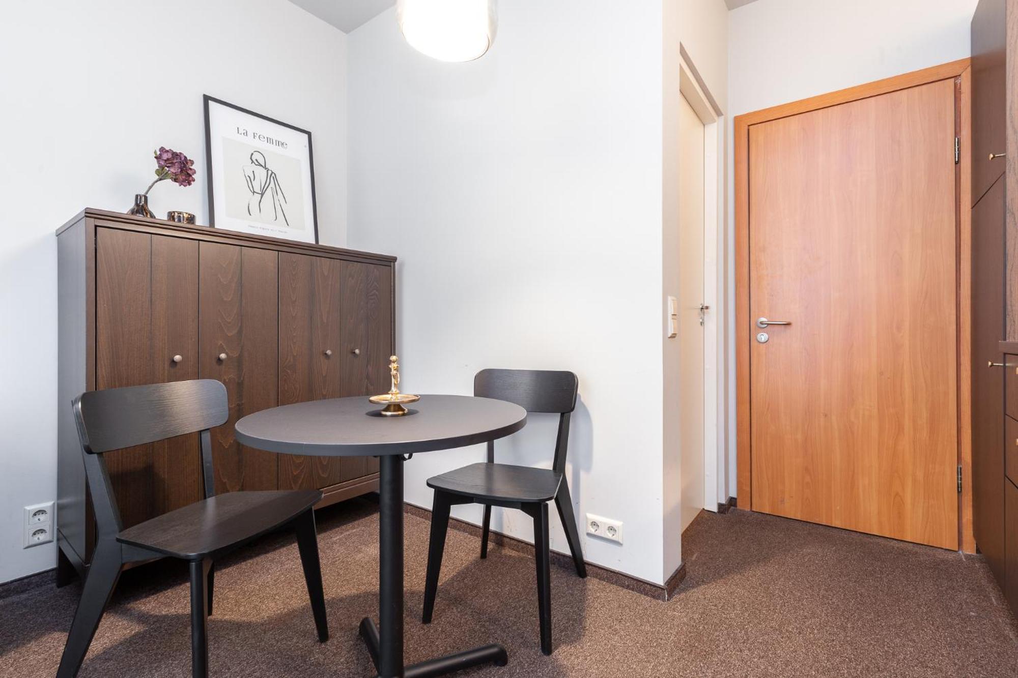 Alkos Namu Apartamentai Паланга Екстериор снимка