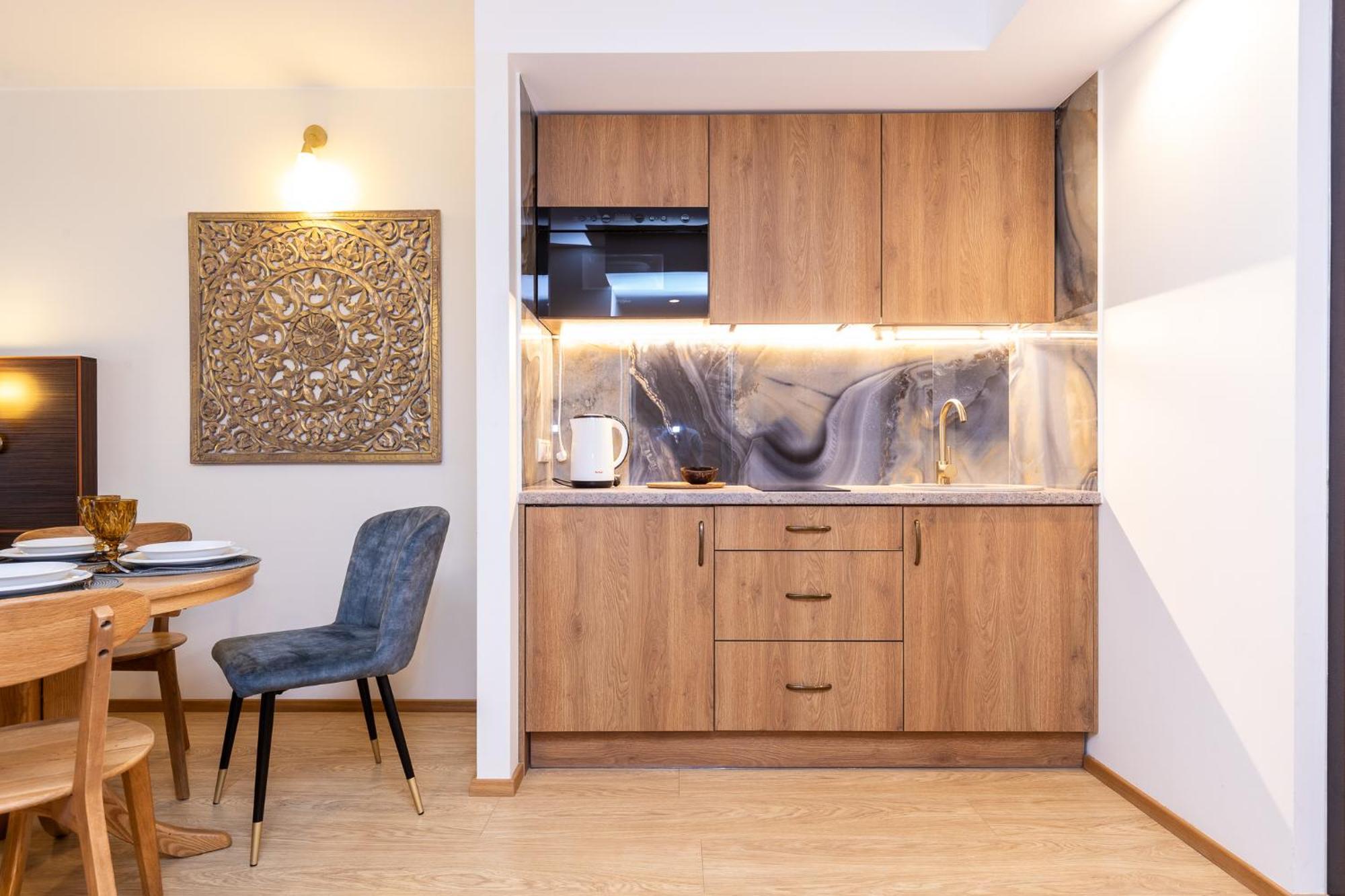 Alkos Namu Apartamentai Паланга Екстериор снимка