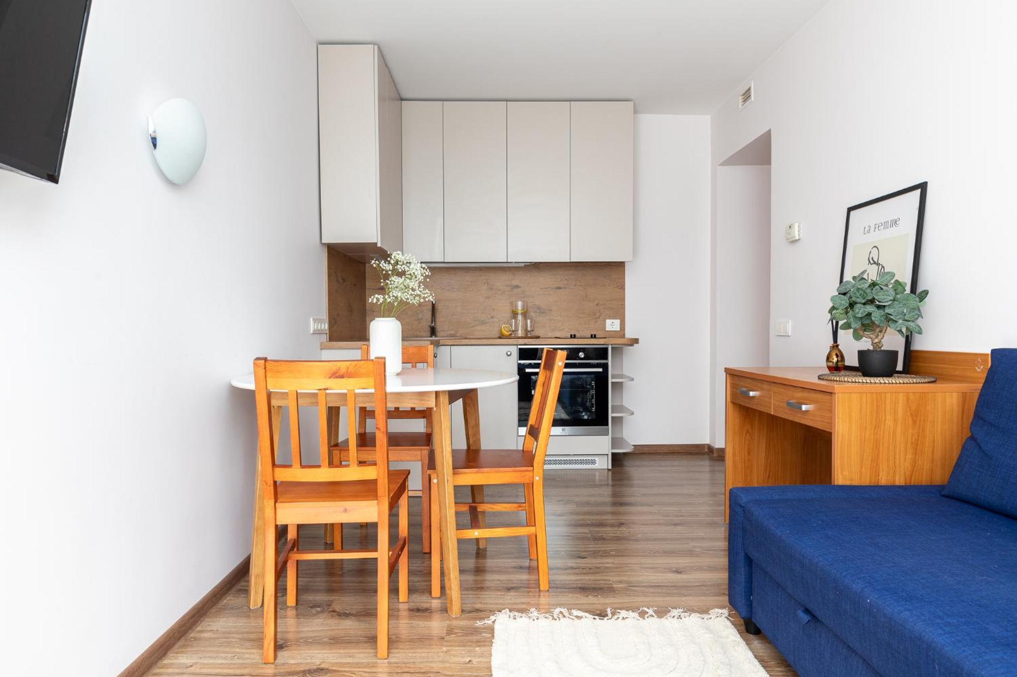 Alkos Namu Apartamentai Паланга Екстериор снимка