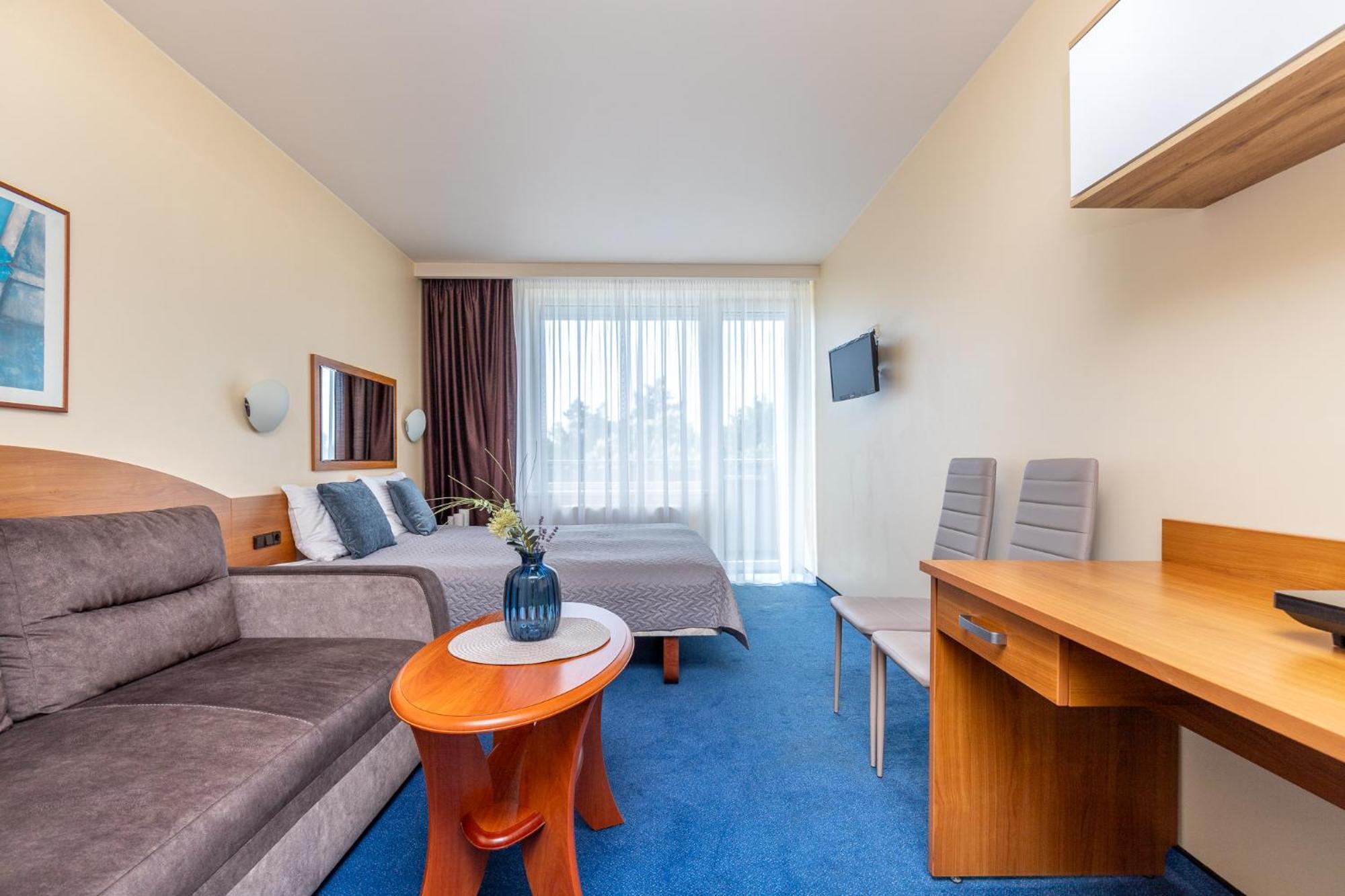 Alkos Namu Apartamentai Паланга Екстериор снимка