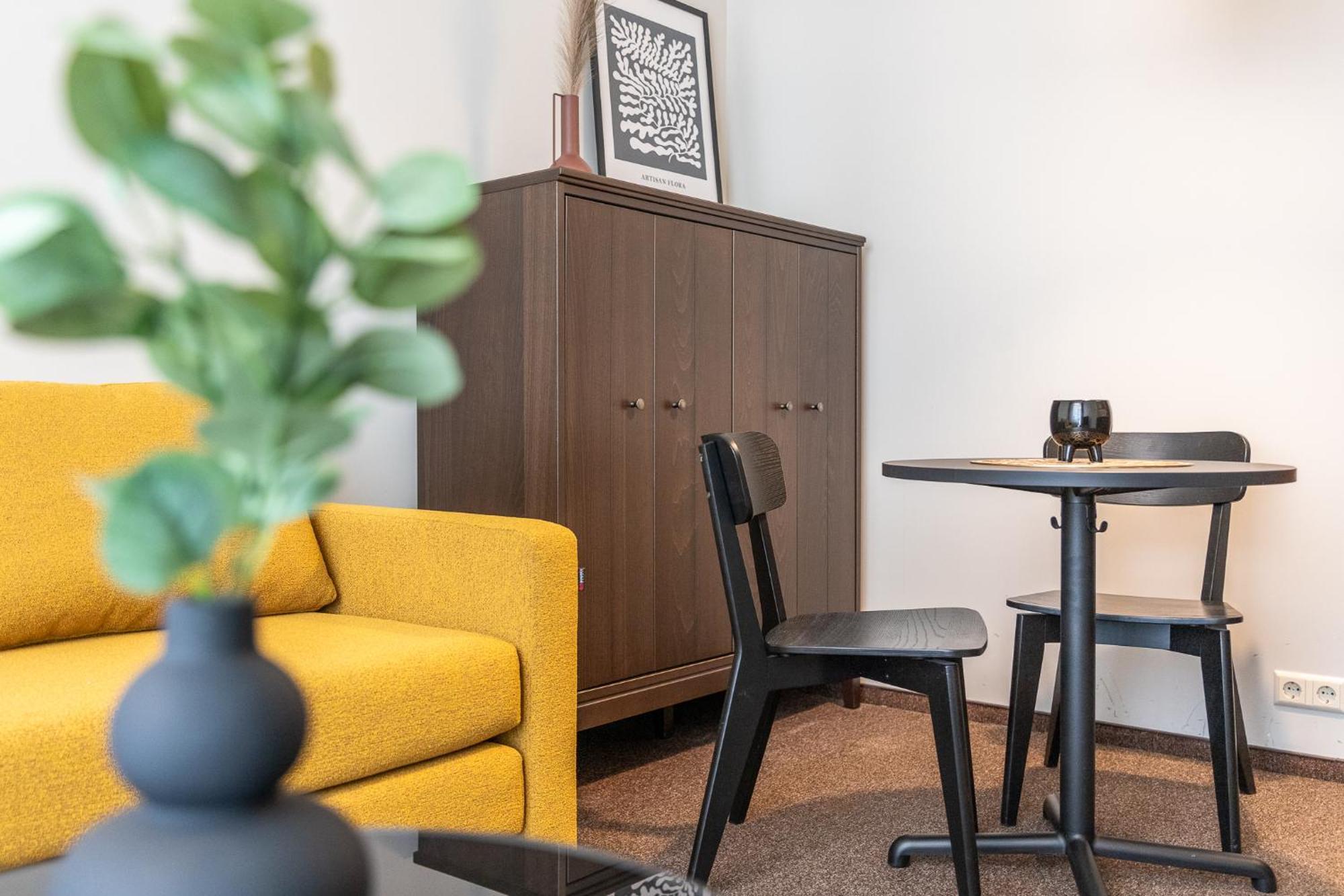Alkos Namu Apartamentai Паланга Екстериор снимка
