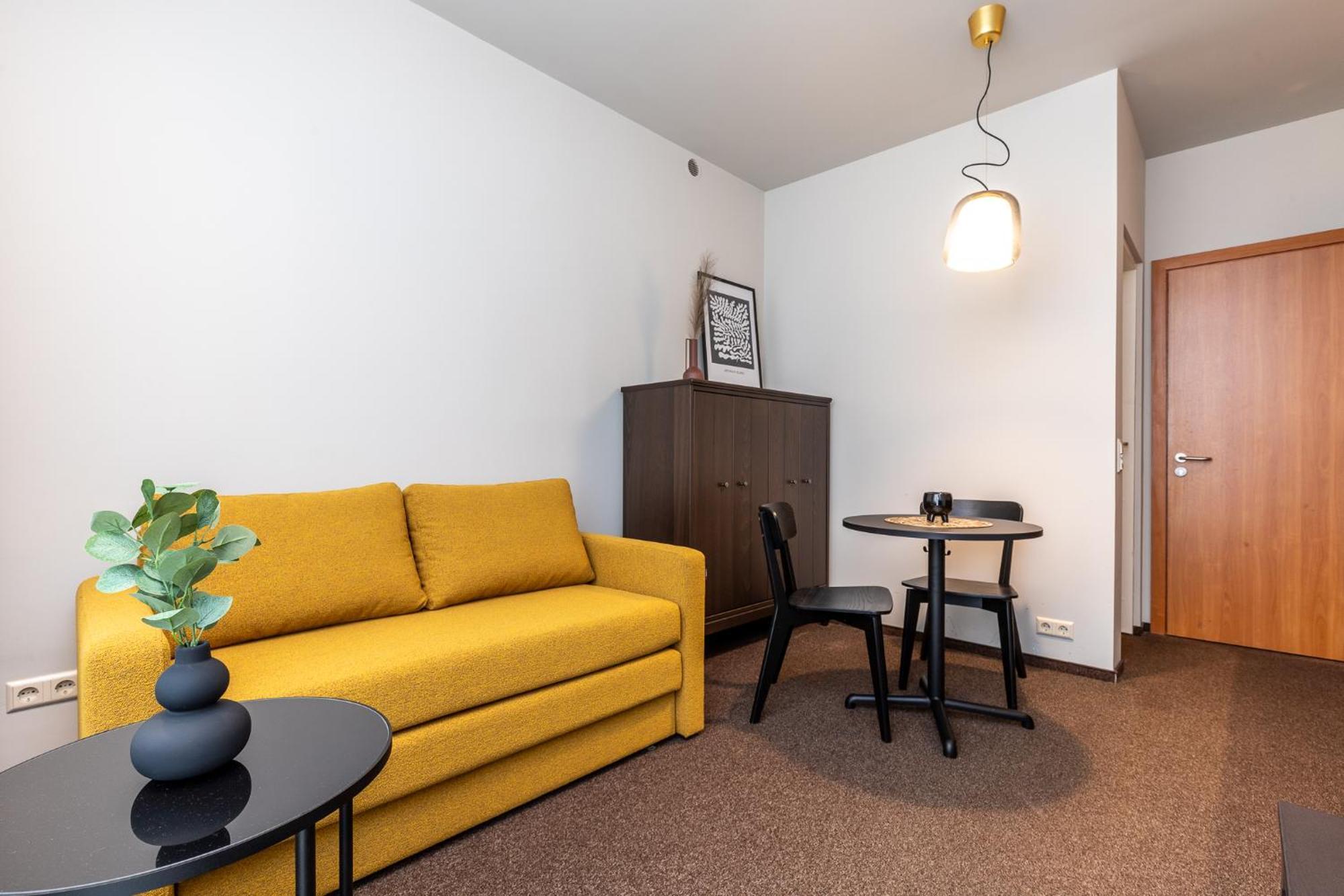 Alkos Namu Apartamentai Паланга Екстериор снимка